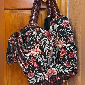Floral Embroidered Tote Bag - Black and Red
